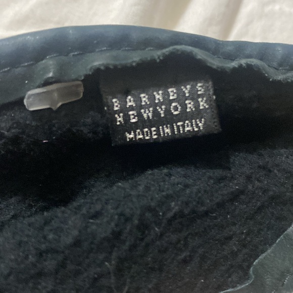 Barneys New York Made in Italy Suede Leather Gloves Sz L - Picture 4 of 5